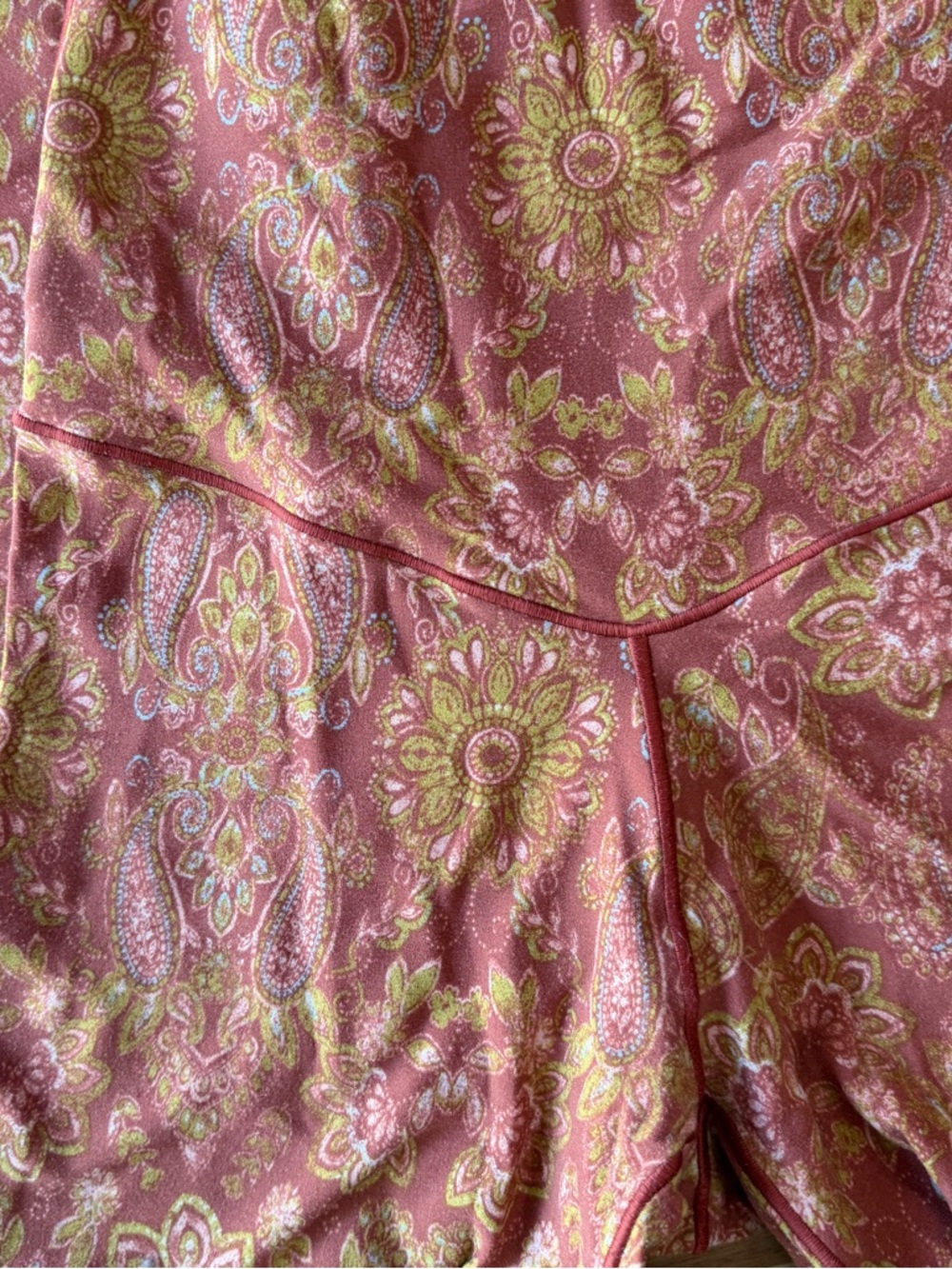 aerie Women’s Paisley Print Rust Red & Mustard Leggings - Picture 8 of 9